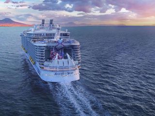 Allure of the Seas-image